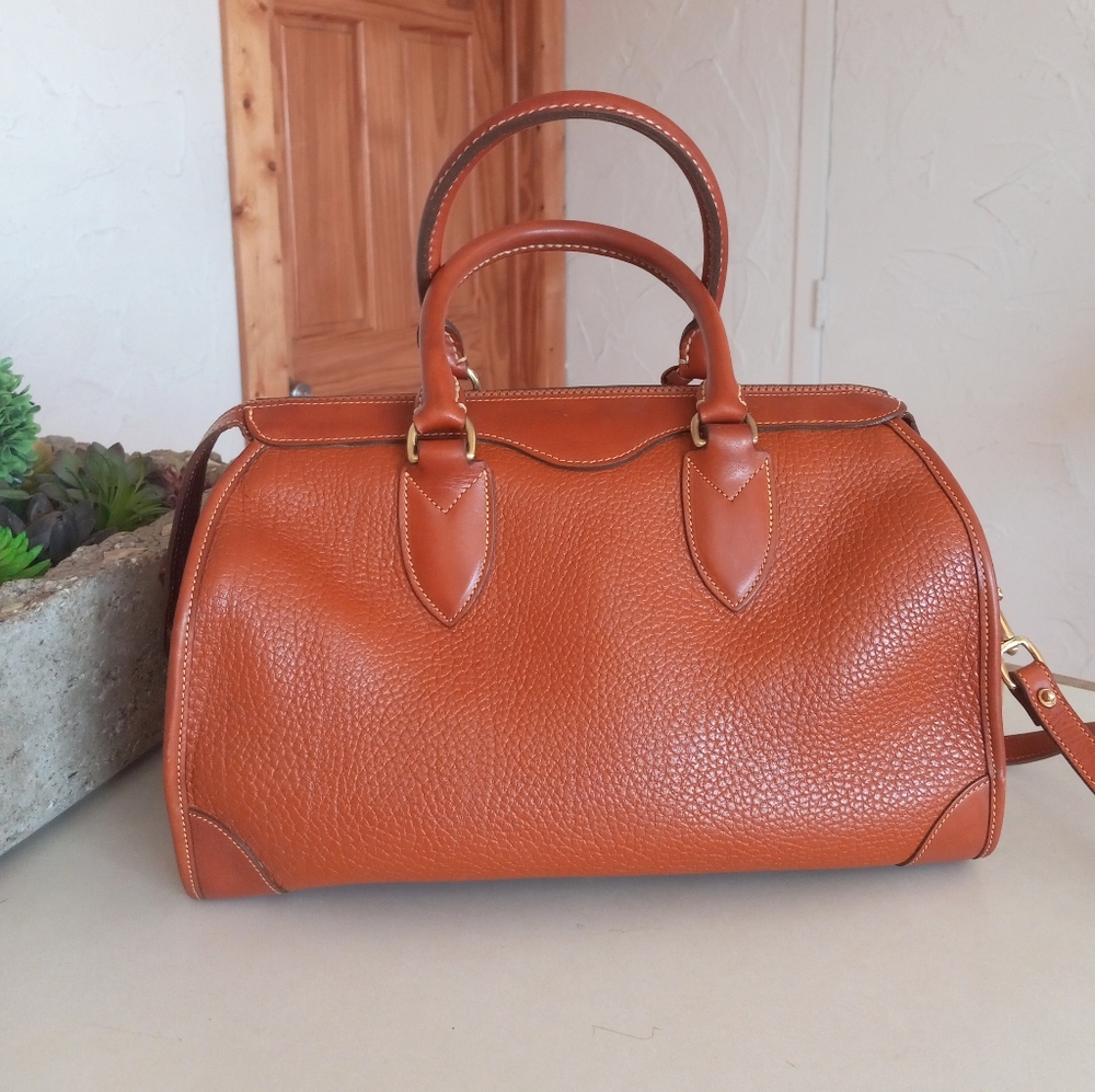 Dooney & Bourke Gladstone, 1989 "Solid British Tan" Pre-date Tag - Picture 7 of 16